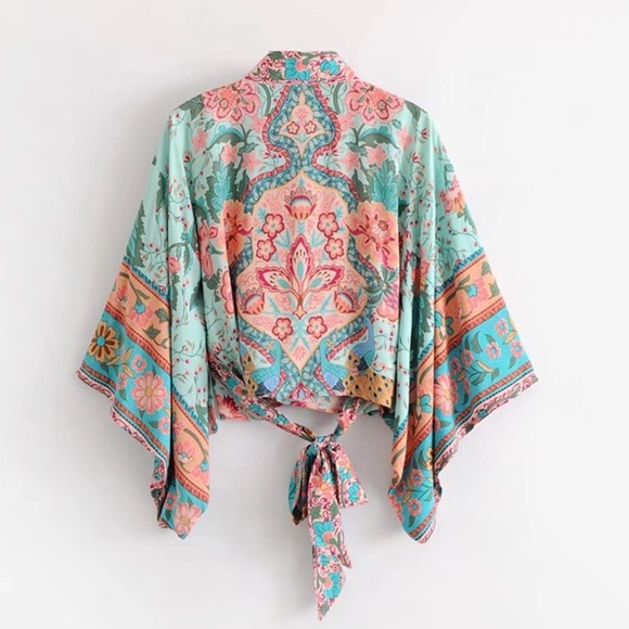 Lotus Wrap Style Kimono Crop Top - Picture 6 of 8